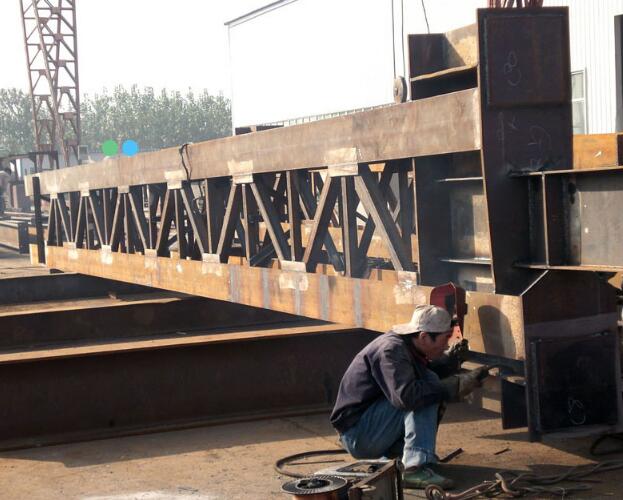 鄭州鋼結(jié)構(gòu)公司告訴您鋼結(jié)構(gòu)樓梯的幾大優(yōu)點